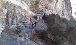 photo thumbnail #4